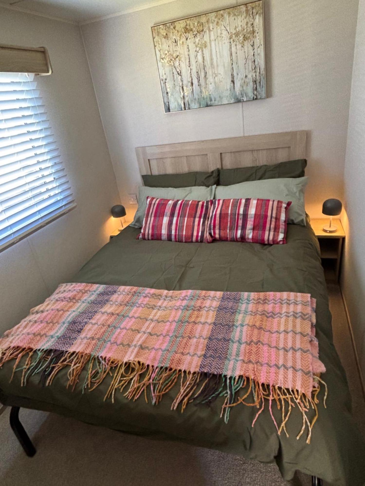Meadowside Caravan Hire Haven Kent Coast * Allhallows