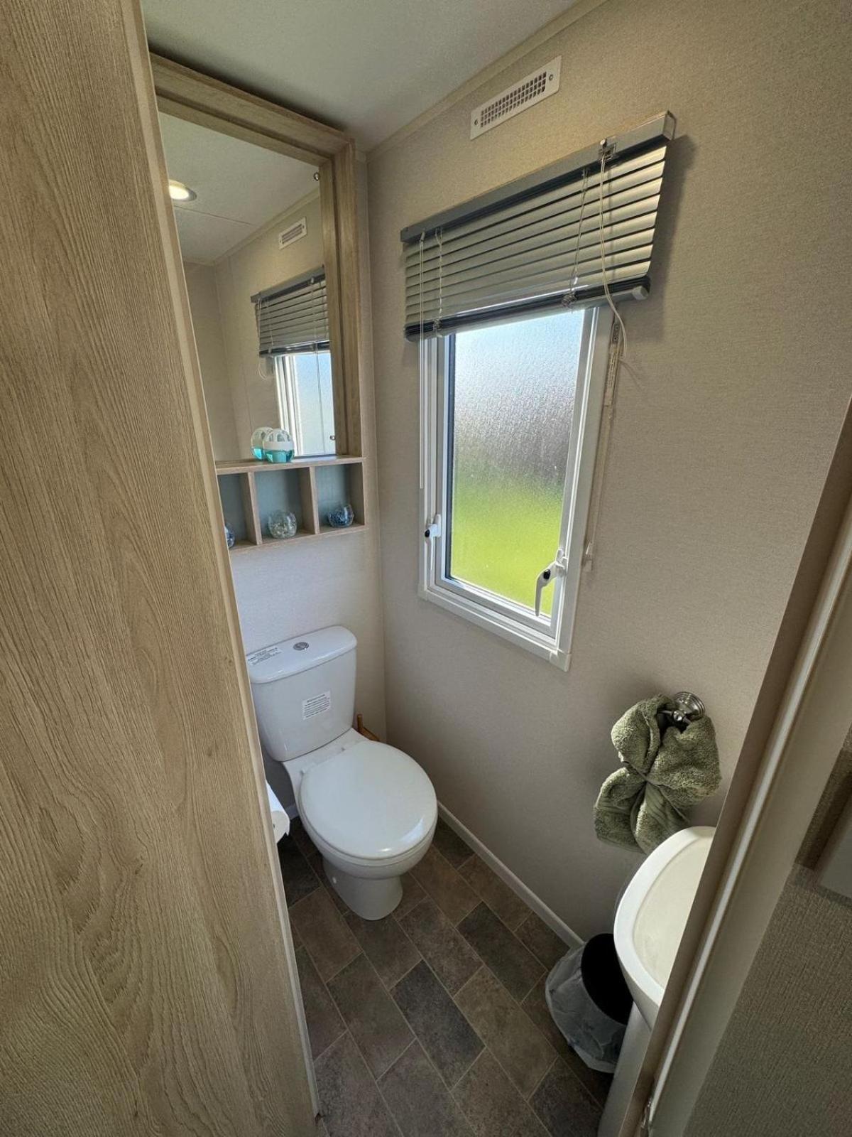 Meadowside Caravan Hire Haven Kent Coast